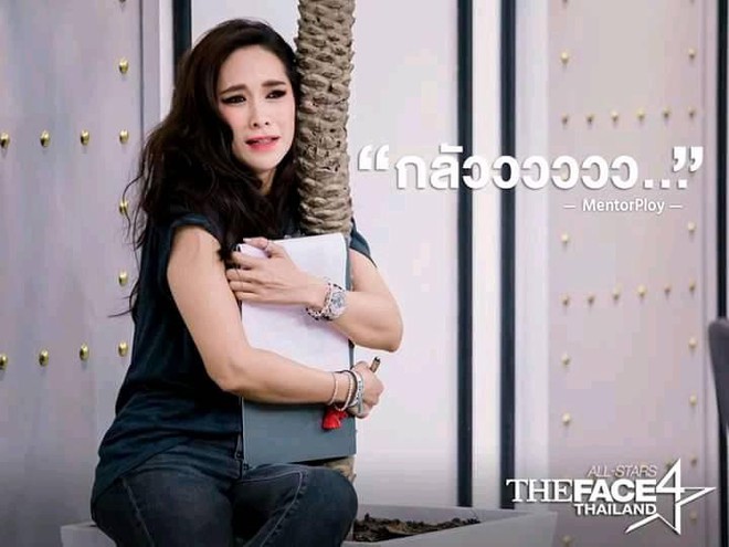 HLV The Face Th&aacute;i sợ h&atilde;i &ocirc;m c&acirc;y khi xem th&iacute; sinh thực hiện thử th&aacute;ch - Ảnh 3.