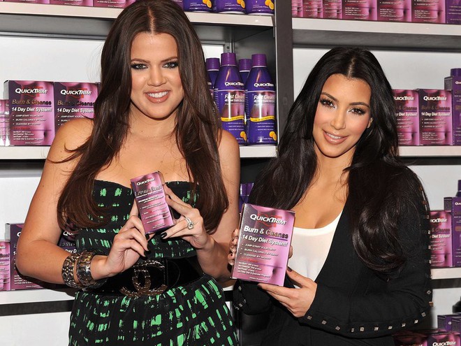 Đ&acirc;y mới l&agrave; Nữ ch&uacute;a thực sự của nh&agrave; Kardashian: Bộ &oacute;c t&agrave;i ba l&agrave;m n&ecirc;n đế chế triệu đ&ocirc; của 6 người con - Ảnh 9.