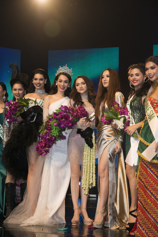 Hương Giang xuất sắc chiến thắng giải Tài năng tại Hoa hậu Chuyển giới Quốc tế 2018 - Ảnh 2.