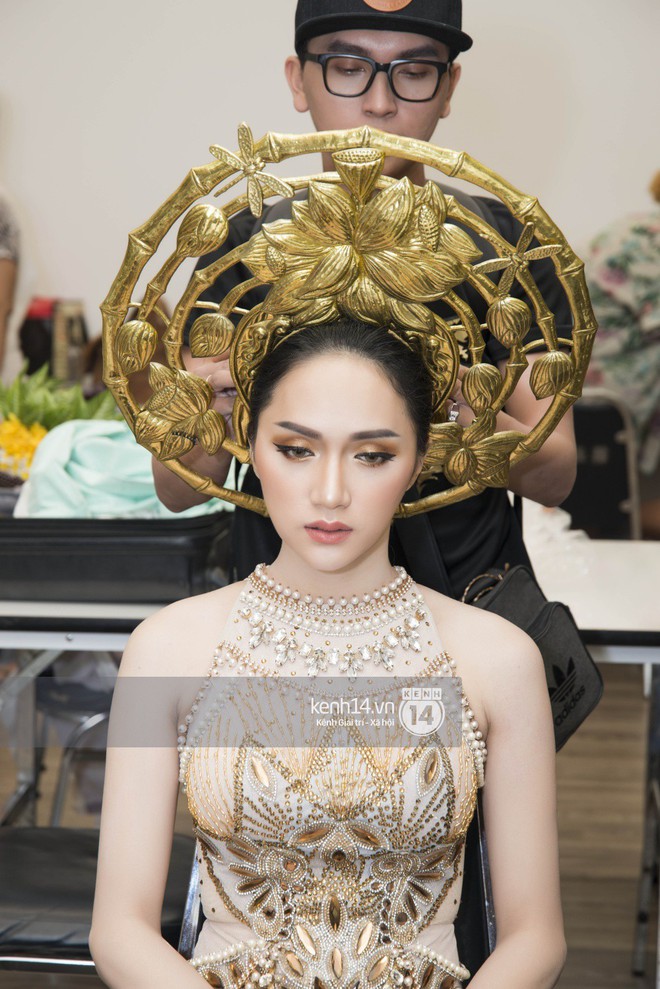 Độc quyền: Hương Giang chia sẻ cảm x&uacute;c từ Th&aacute;i Lan, h&eacute; lộ h&igrave;nh ảnh hậu trường sau giải T&agrave;i năng tại đ&ecirc;m B&aacute;n kết - Ảnh 2.