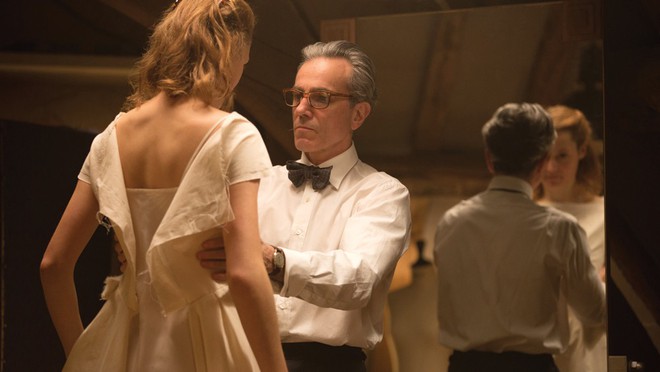 Phantom Thread - Khúc tình ca độc nhất giữa giới thời trang nước Anh thập niên 1950 - Ảnh 3.