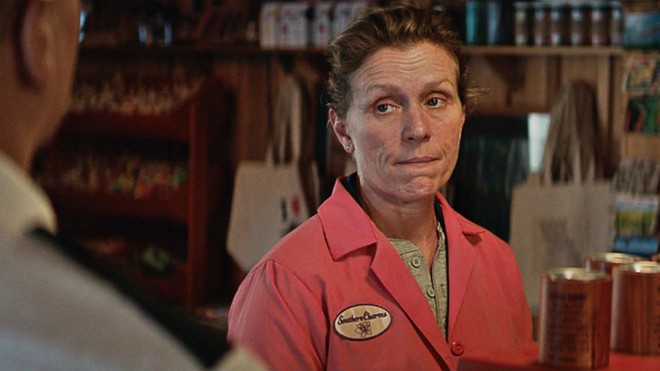 Three Billboards Outside Ebbing, Missouri: Ba tấm biển kì quặc mở ra những thân phận đáng thương - Ảnh 13.