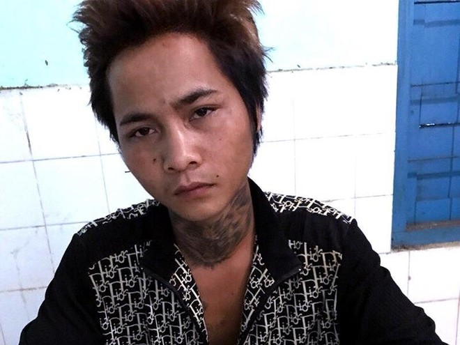 Xin thuốc l&aacute; xong rồi g&acirc;y sự, đ&aacute;nh 2 cha con bất tỉnh - Ảnh 2.