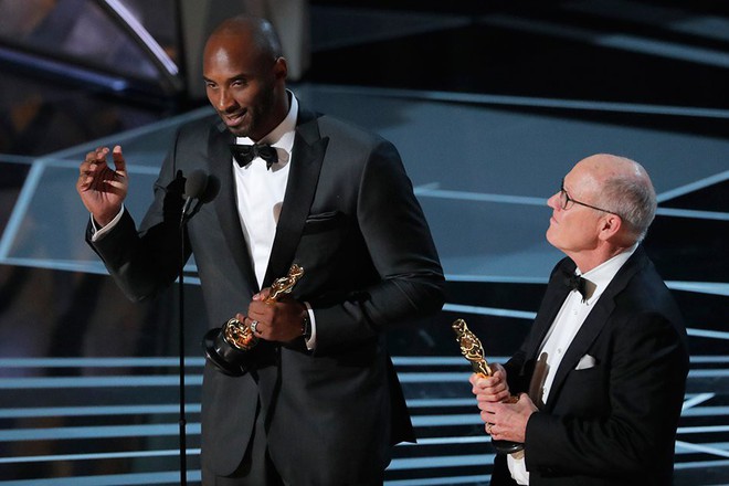 Oscar 2018 bị mỉa mai khi trao giải cho Kobe Bryant - siêu sao bóng rổ từng lao đao vì bê bối tình dục - Ảnh 3.