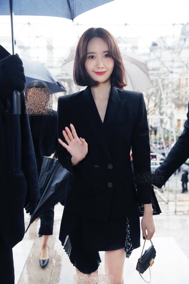 Gầy như cây sậy tại sự kiện, chị em Yoona và Minho lại làm lu mờ tất cả với khí chất ông hoàng bà hoàng - Ảnh 6.