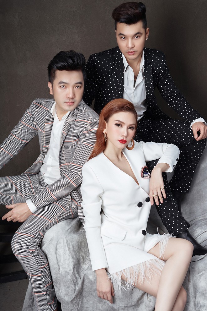 Ưng Ho&agrave;ng Ph&uacute;c kh&oacute;c trong MV tri &acirc;n mẹ nh&acirc;n ng&agrave;y 8/3 - Ảnh 6.