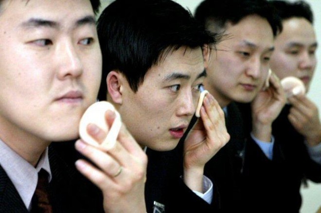 Một thế hệ những ch&agrave;ng trai Metrosexual: Khi l&agrave;m đẹp, trang điểm kh&ocirc;ng c&ograve;n l&agrave; đặc quyền của phụ nữ - Ảnh 15.
