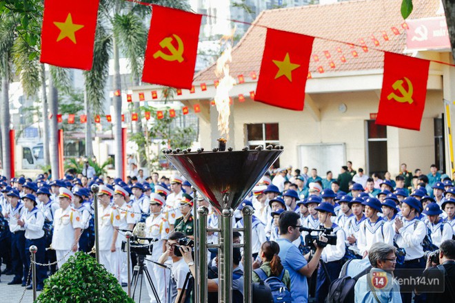 Tốt nghiệp loại giỏi, có công việc lương khá nhưng 2 cô gái xinh đẹp vẫn nộp đơn nhập ngũ, hòa cùng gần 4.000 tân binh tại Sài Gòn - Ảnh 14.