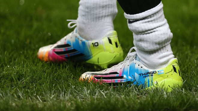 Bộ sưu tập giày thi đấu độc nhất từng được Messi sở hữu - Ảnh 8.