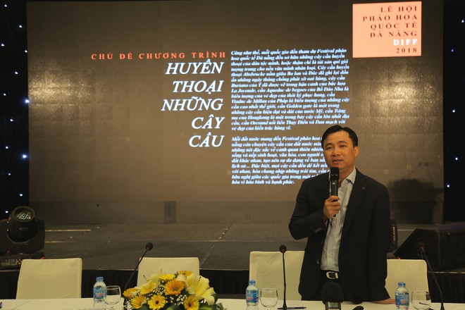 Đạo diễn T&aacute;o qu&acirc;n l&agrave;m Tổng đạo diễn m&ugrave;a lễ hội ph&aacute;o hoa quốc tế 2018 ở Đ&agrave; Nẵng - Ảnh 1.