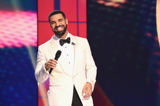 Không có đối thủ, Drake thống trị Hot 100 tuần thứ 6 liên tiếp - Ảnh 1.