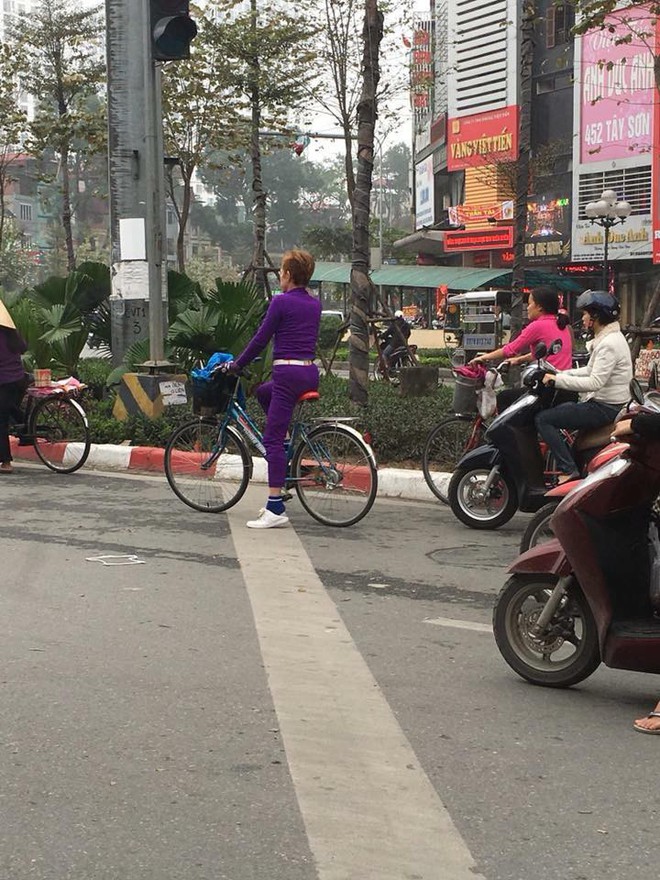 Bản tin thời trang giao thông: Những nàng ninja có áo giáp mix & match hoàn hảo với màu xe để chào hè 2018 - Ảnh 9.