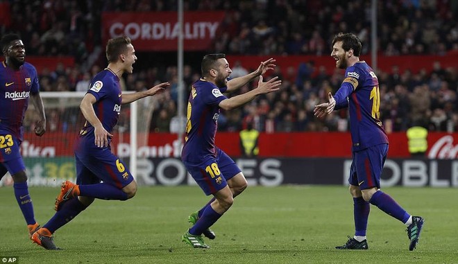 Messi lại đóng vai người hùng, giải cứu Barca ở phút 89 - Ảnh 10.