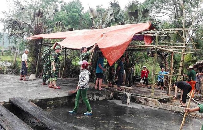 Nghe tin nhà cha mẹ cháy, con gái chạy về thì gặp nạn - Ảnh 5.