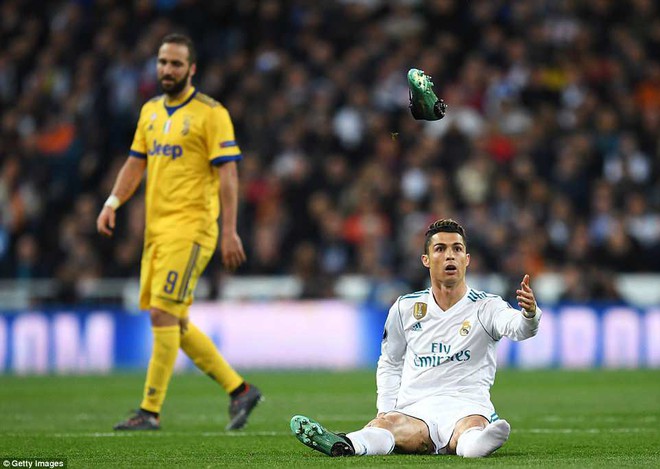 Ronaldo ghi bàn phút 90+7, Real Madrid vượt qua ác mộng bị loại sốc như Barca  - Ảnh 15.