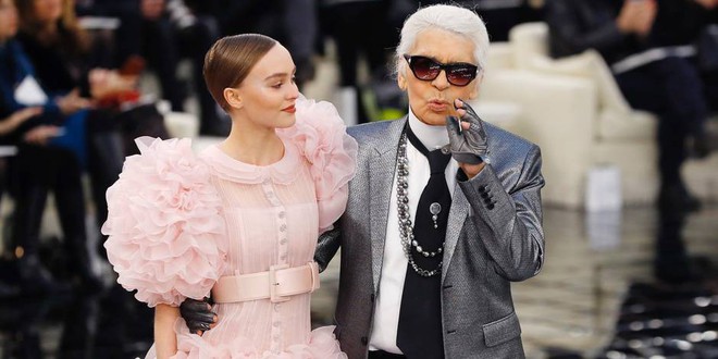 Giám đốc sáng tạo của Chanel: Nếu không muốn bị sàm sỡ, đừng làm người mẫu mà hãy đi tu - Ảnh 3.