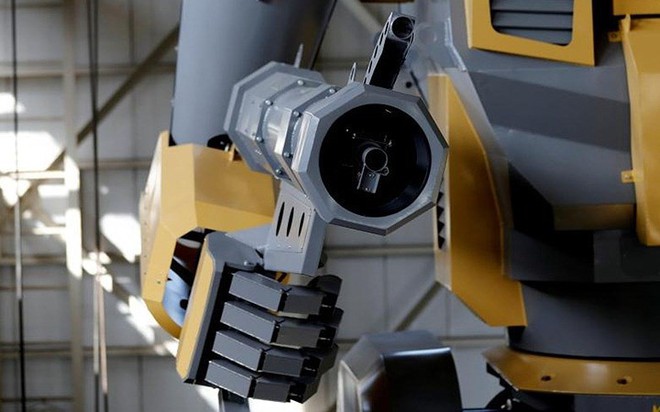 Kỹ sư người Nhật biến giấc mơ robot khổng lồ thành hiện thực - Ảnh 9.