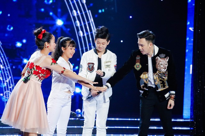 Khả Như h&eacute; lộ con người Dương Triệu Vũ thay đổi ch&oacute;ng mặt tr&ecirc;n s&acirc;n khấu v&agrave; sau c&aacute;nh g&agrave; - Ảnh 2.