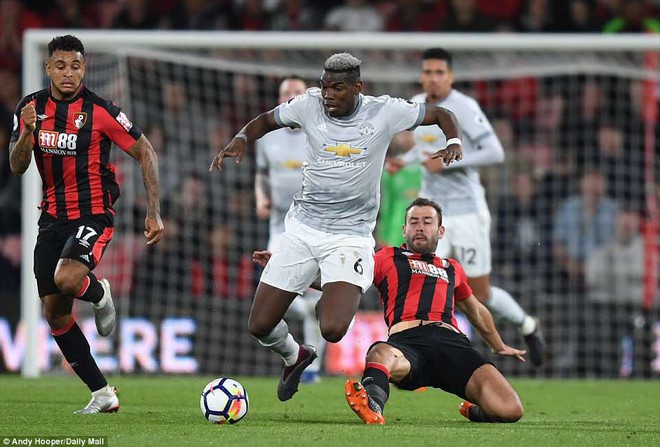 Pogba tỏa sáng, Man Utd xây chắc ngôi nhì bảng - Ảnh 4.