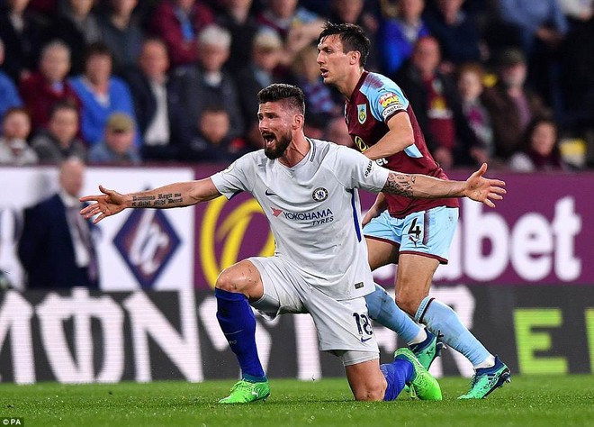 Morata v&ocirc; duy&ecirc;n, Chelsea thắng nhọc để nu&ocirc;i hy vọng gi&agrave;nh v&eacute; Champions League - Ảnh 5.
