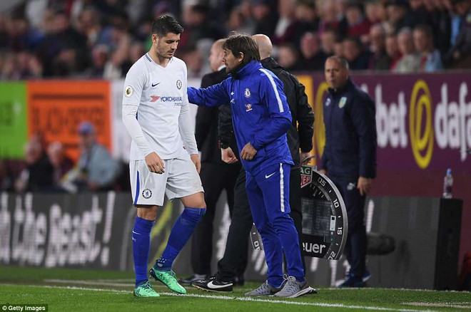 Morata vô duyên, Chelsea thắng nhọc để nuôi hy vọng giành vé Champions League - Ảnh 16.