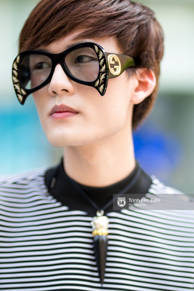 Street style VIFW ng&agrave;y 2: đồ lưới, shorts, gi&agrave;y cao g&oacute;t được... ph&aacute;i nam tận dụng triệt để - Ảnh 8.