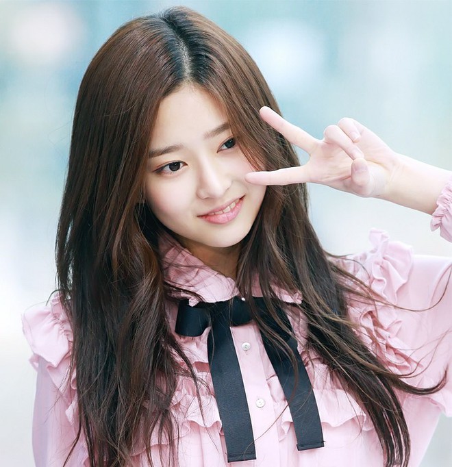 Th&iacute; sinh Produce 48 g&acirc;y sốt v&igrave; giống Tzuyu v&agrave; Seolhyun - Ảnh 2.