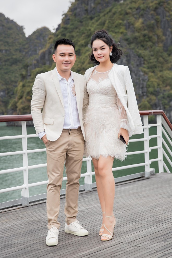Nh&atilde; Phương, Đ&ocirc;ng Nhi, Phạm Hương c&ugrave;ng d&agrave;n sao khoe sắc tại show diễn giữa Vịnh Hạ Long của NTK L&ecirc; Thanh H&ograve;a - Ảnh 6.