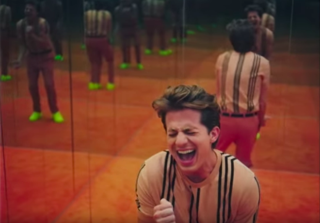 Tưởng là nam chính ngôn tình, Charlie Puth bỗng trở thành... nam phụ bách hợp - Ảnh 4.