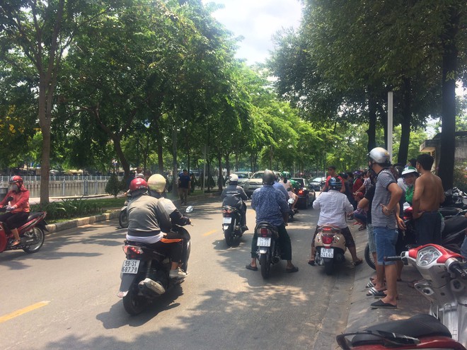 Nam gi&aacute;o vi&ecirc;n THPT V&otilde; Thị S&aacute;u khai đ&acirc;m 10 nh&aacute;t v&agrave;o người nữ đồng nghiệp v&igrave; bị từ h&ocirc;n gần ng&agrave;y cưới - Ảnh 2.
