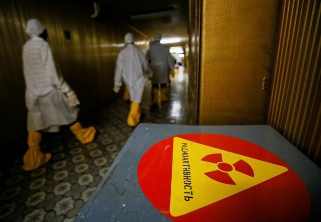 Ám ảnh bên trong nhà máy điện hạt nhân Chernobyl sau hơn 30 năm - Ảnh 10.