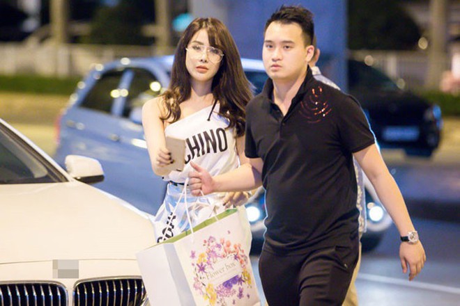 H&eacute; lộ thiệp mời đ&aacute;m cưới của Diệp L&acirc;m Anh với h&ocirc;n phu điển trai, gi&agrave;u c&oacute; - Ảnh 2.