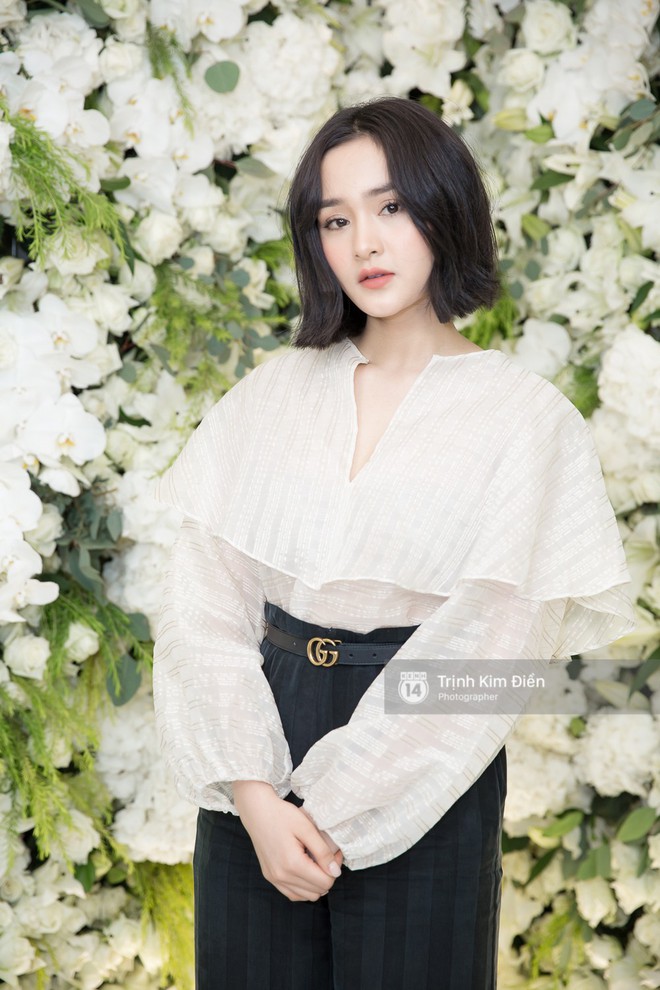 Clip độc quyền: Nh&atilde; Phương xuất hiện xinh hết cỡ, trả lời phỏng vấn mặc kệ scandal t&igrave;nh &aacute;i của Trường Giang - Ảnh 15.