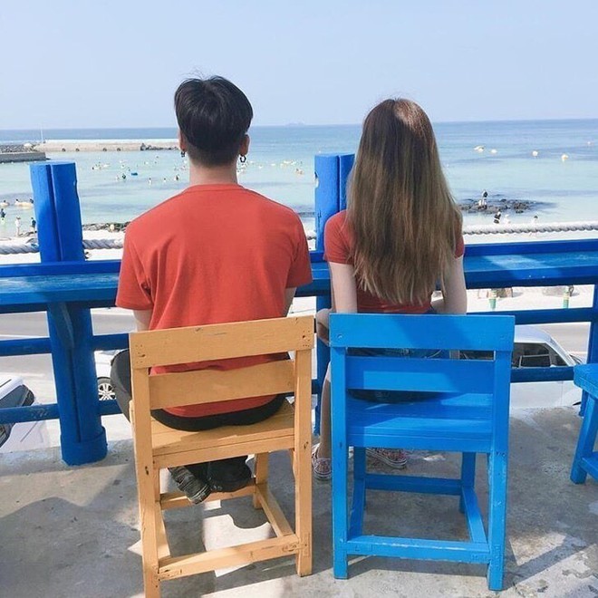 Bạn trai thu&ecirc; 1 ph&ograve;ng kh&aacute;ch sạn ở Vũng T&agrave;u để chơi lễ c&ugrave;ng 2 c&ocirc; bạn th&acirc;n, c&ocirc; g&aacute;i hỏi: Họ chỉ đi chơi th&ocirc;i đ&uacute;ng kh&ocirc;ng? - Ảnh 1.