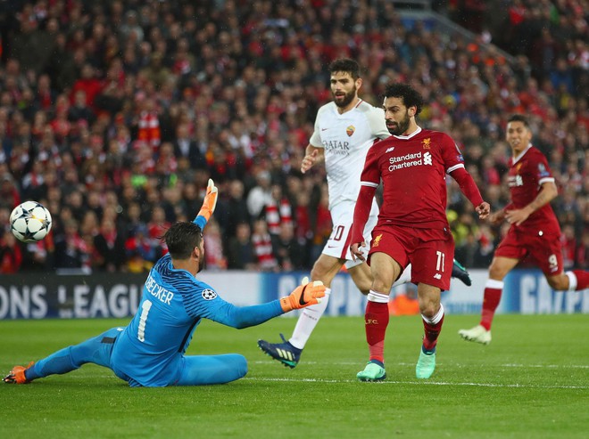 Mohamed Salah: M&oacute;n hời giản dị của Liverpool đ&atilde; chạm tr&aacute;i tim người y&ecirc;u b&oacute;ng đ&aacute; - Ảnh 2.