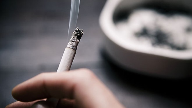 Cứ mắc phải những th&oacute;i quen n&agrave;y chỉ khiến ngực của bạn ng&agrave;y c&agrave;ng chảy xệ - Ảnh 5.
