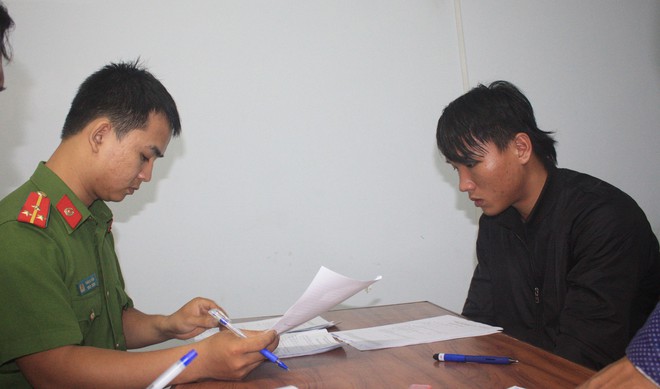B&ecirc;nh bạn g&aacute;i, nam thanh ni&ecirc;n 21 tuổi đ&acirc;m chết người rồi ra đầu th&uacute; - Ảnh 1.