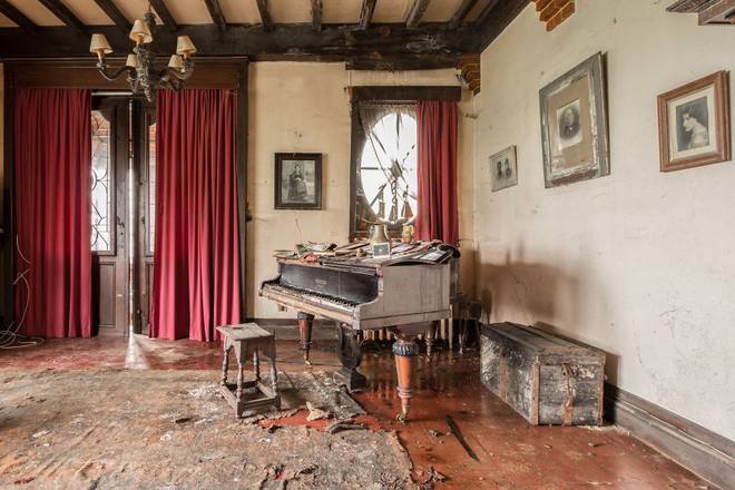 Đi khắp châu Âu tìm những chiếc piano bị lãng quên, người nghệ sĩ khiến mọi người nín lặng vì vẻ đẹp nhuốm màu thời gian - Ảnh 7.
