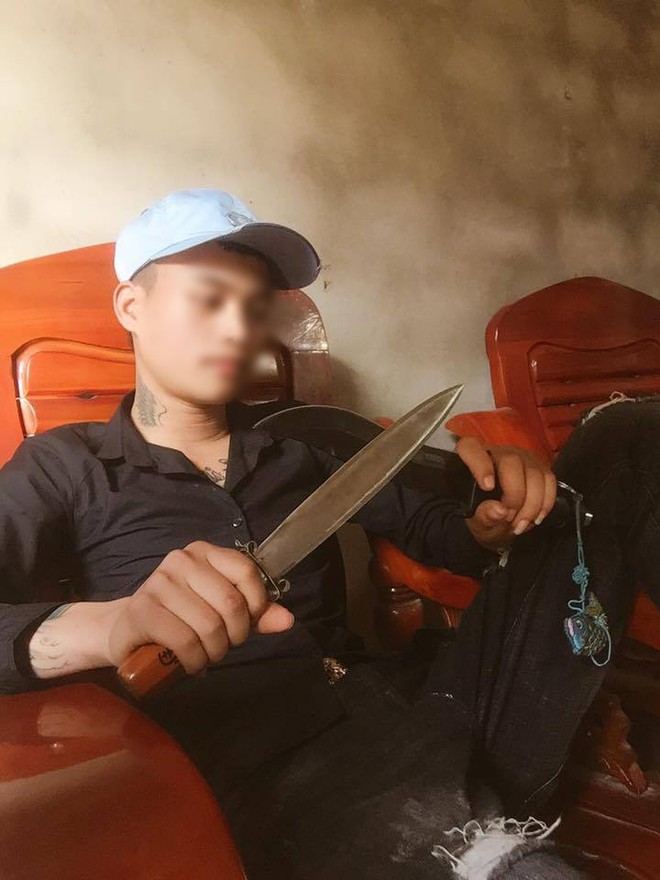 Quá khứ của thanh niên giết bạn gái 17 tuổi: Bỏ học từ năm lớp 9 và thường tụ tập rượu chè trong xóm - Ảnh 1.