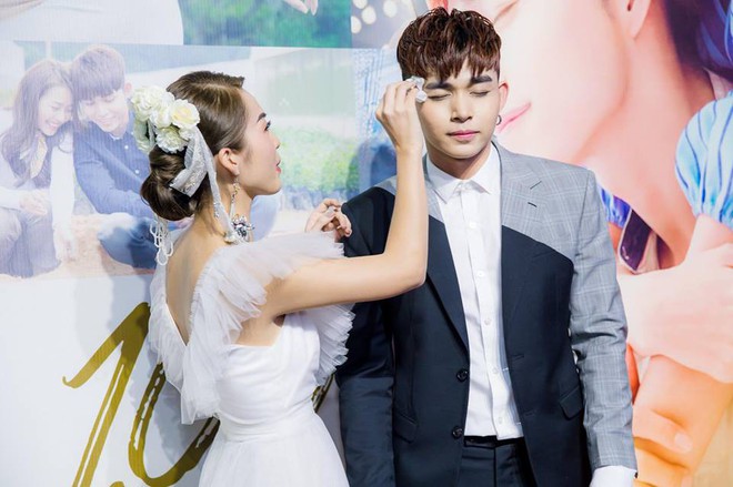 May m&agrave; Khả Ng&acirc;n xinh n&ecirc;n mới kh&ocirc;ng bị đ&ocirc;i khuy&ecirc;n to đ&ugrave;ng v&agrave; hoa c&agrave;i đầu di&ecirc;m d&uacute;a kia hại - Ảnh 2.