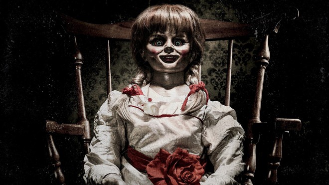 Annabelle 3 chẳng cần lăn tăn tìm đạo diễn, búp bê ma Bé Na đáng thương sắp trở lại - Ảnh 2.