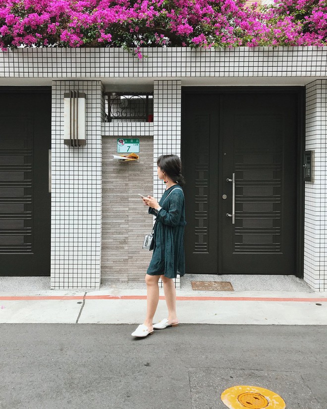 Nghỉ lễ mới 2 ng&agrave;y m&agrave; l&ecirc;n Instagram đ&atilde; thấy d&acirc;n t&igrave;nh check-in cả thế giới! - Ảnh 27.