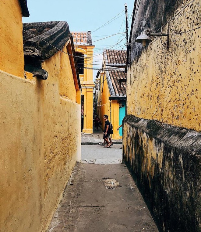 Nghỉ lễ mới 2 ng&agrave;y m&agrave; l&ecirc;n Instagram đ&atilde; thấy d&acirc;n t&igrave;nh check-in cả thế giới! - Ảnh 1.