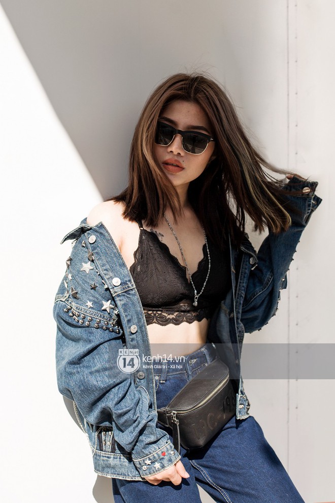 Street style 2 miền: B&ecirc;n cạnh những m&oacute;n đồ hot trend, diện đồ đ&ocirc;i ch&iacute;nh l&agrave; chi&ecirc;u mới để c&aacute;c bạn trẻ thể hiện phong c&aacute;ch - Ảnh 12.
