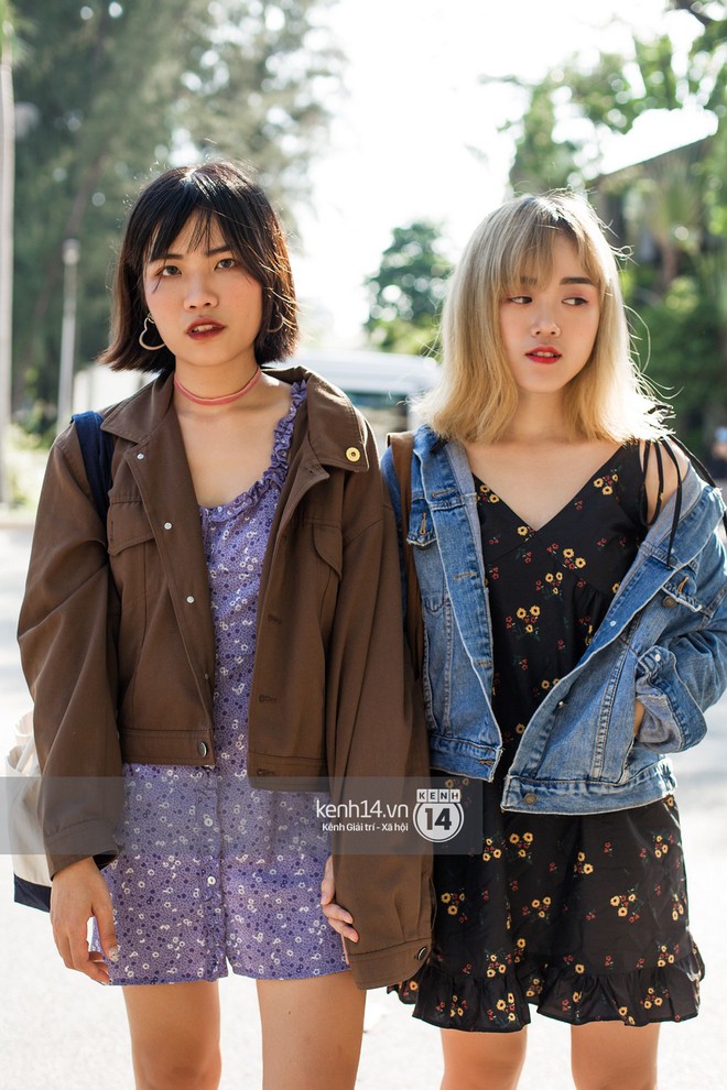 Street style 2 miền: B&ecirc;n cạnh những m&oacute;n đồ hot trend, diện đồ đ&ocirc;i ch&iacute;nh l&agrave; chi&ecirc;u mới để c&aacute;c bạn trẻ thể hiện phong c&aacute;ch - Ảnh 14.