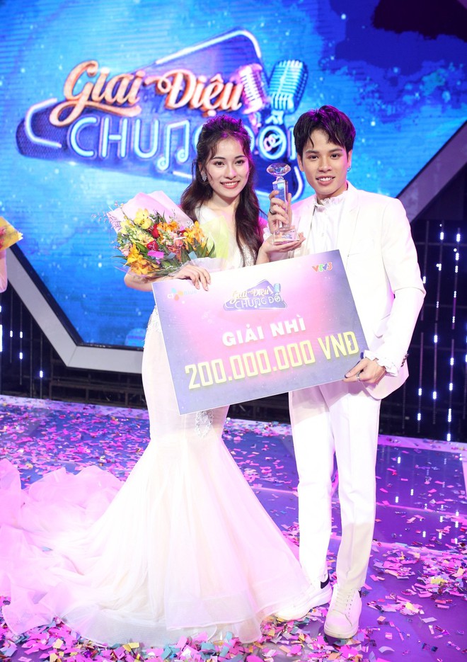 Team Leader Duy Ngọc - Thu Thủy giành ngôi Quán quân Giai điệu chung đôi - Ảnh 3.