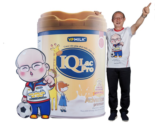 HLV trưởng Park Hang-Seo ch&iacute;nh thức trở th&agrave;nh đại sứ thương hiệu của VPMilk v&agrave; IQLac Pro - Ảnh 1.