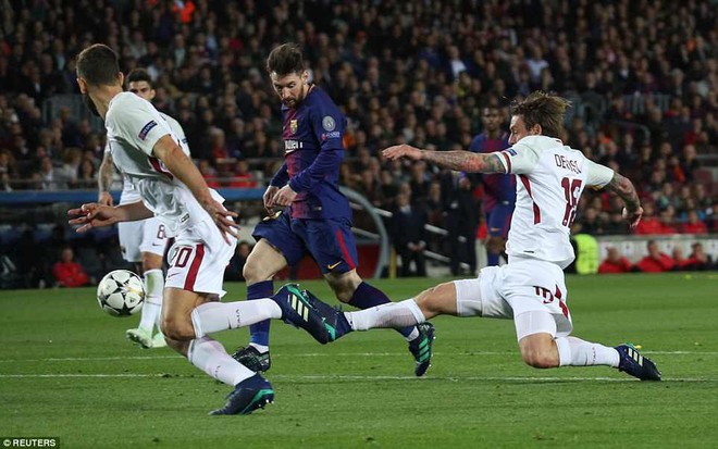 Messi im tiếng, Barca vẫn thắng dễ Roma để đặt một ch&acirc;n v&agrave;o b&aacute;n kết Champions League - Ảnh 7.