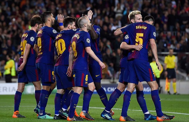 Messi im tiếng, Barca vẫn thắng dễ Roma để đặt một ch&acirc;n v&agrave;o b&aacute;n kết Champions League - Ảnh 13.
