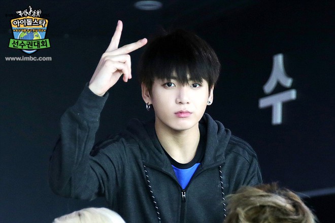 Nếu kh&ocirc;ng đi h&aacute;t, BTS c&oacute; thể chuyển nghề l&agrave;m... vận động vi&ecirc;n! - Ảnh 1.
